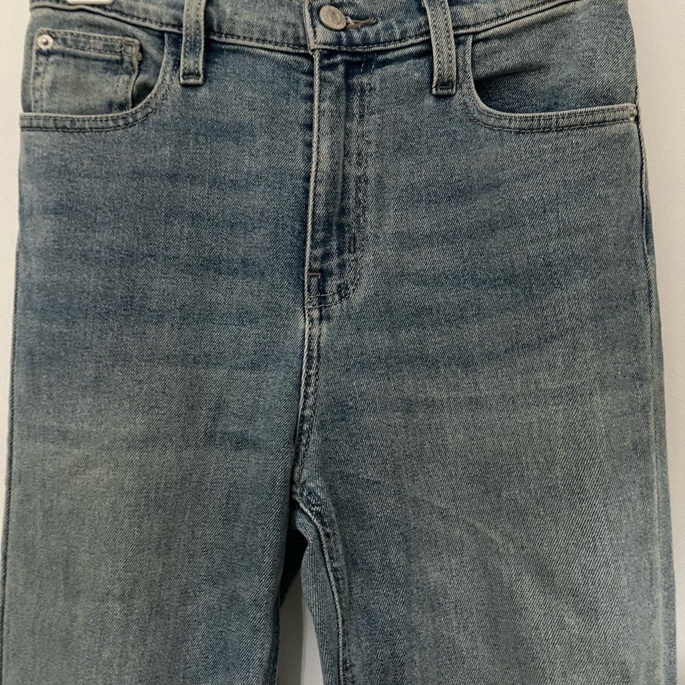 BDG JEANS 26 girl friend high rise